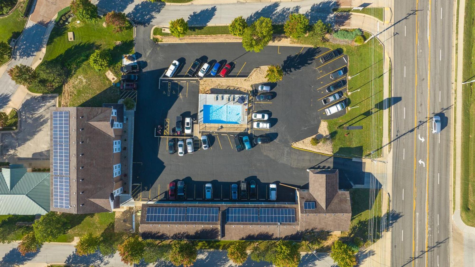 Schmidt'S Creek Hotel Osage Beach Exterior foto